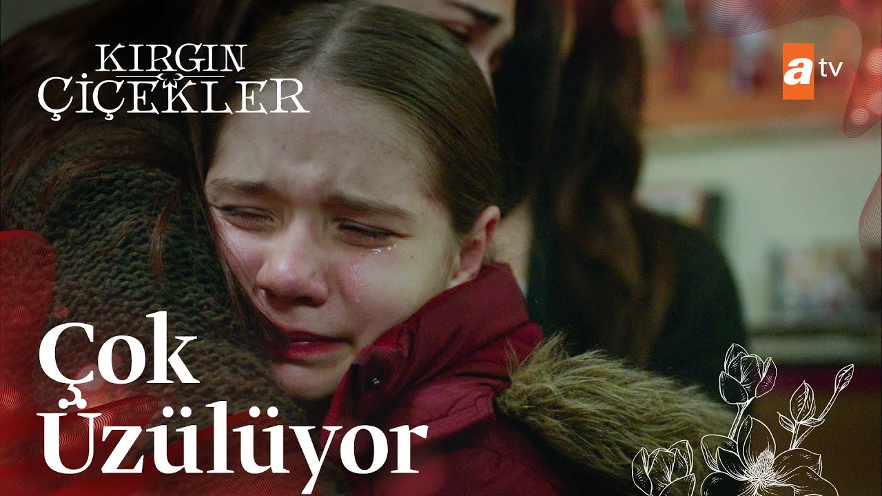 Büşra, annesinin vefat ettiğini öğreniyor... - Kırgın Çiçekler 77.Bölüm