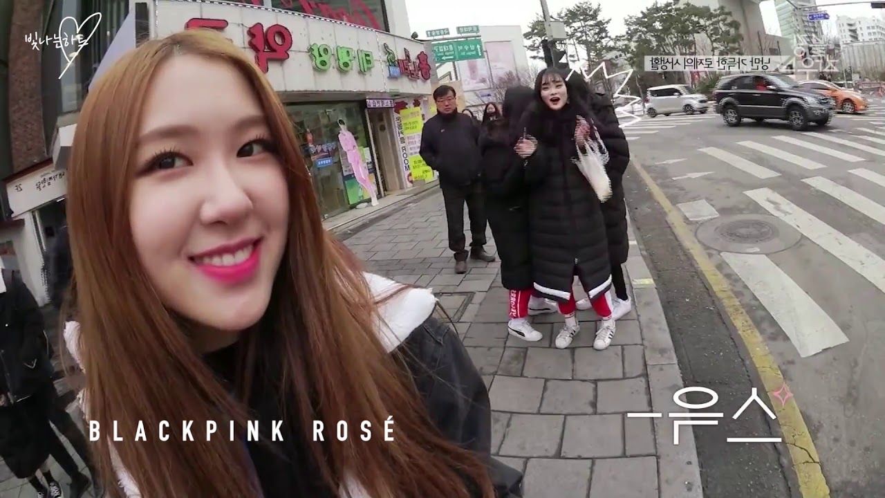 K-Pop Idols In Public pt. 9 (ITZY, BLACKPINK and more)