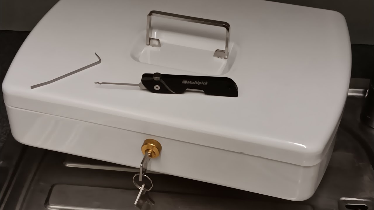 Burg Wächter Office 2257 Cash Box - Raked Open