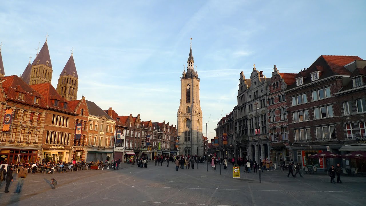Tournai et son beffroi (le plus vieux de Belgique)
