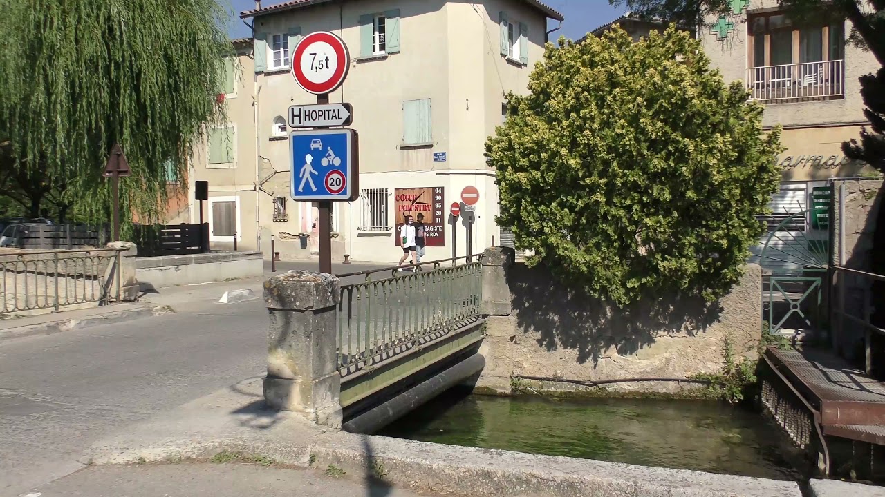 L'ISLE SUR LA SORGUE (VAUCLUSE) 2/2 - LE CENTRE VILLE