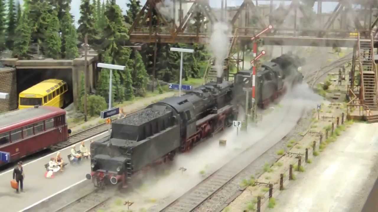 KM1 1-Gauge (1/32 Scale) German Heavy Freight Locomotive BR 50.