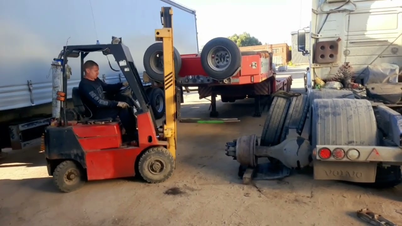 VOLVO VNL задний редуктор Ставим новые тормоза #automobile #дальнобойщики 