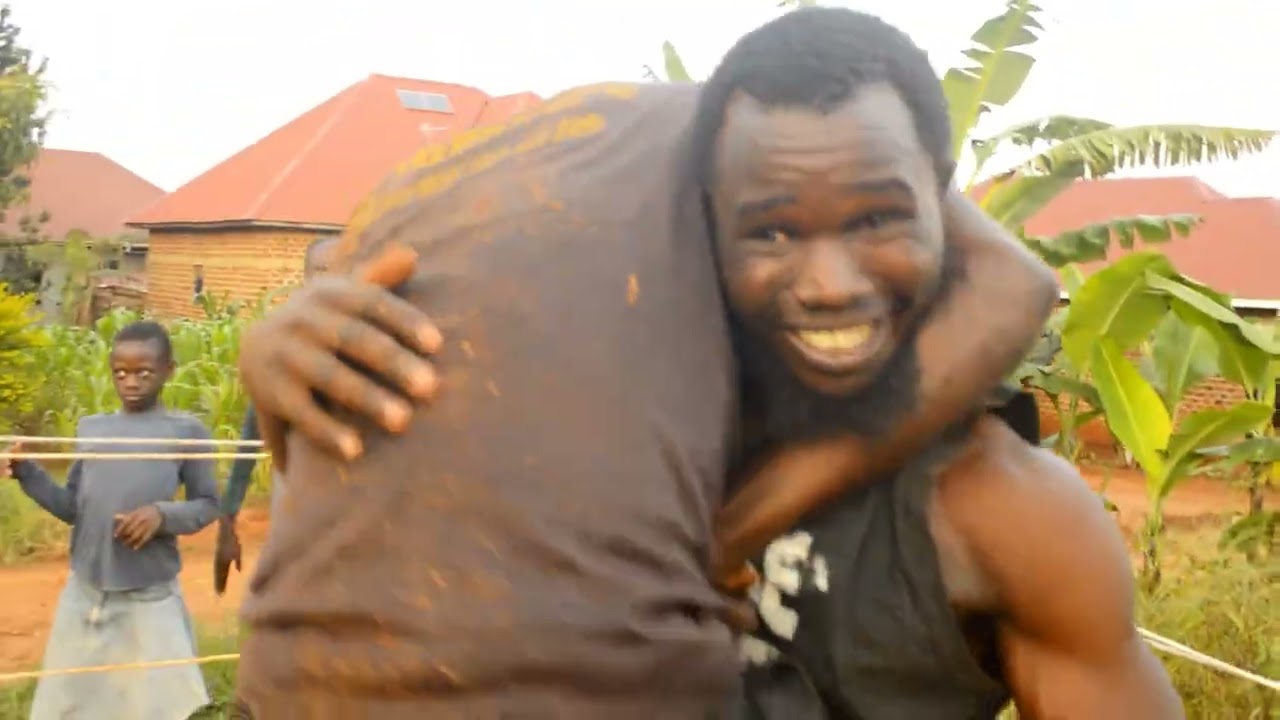 WWE Africa pro wrestling LA sharif vs Kevin Oscar PAW pearlofafricawrestling Ug #prowrestlingtv #fun