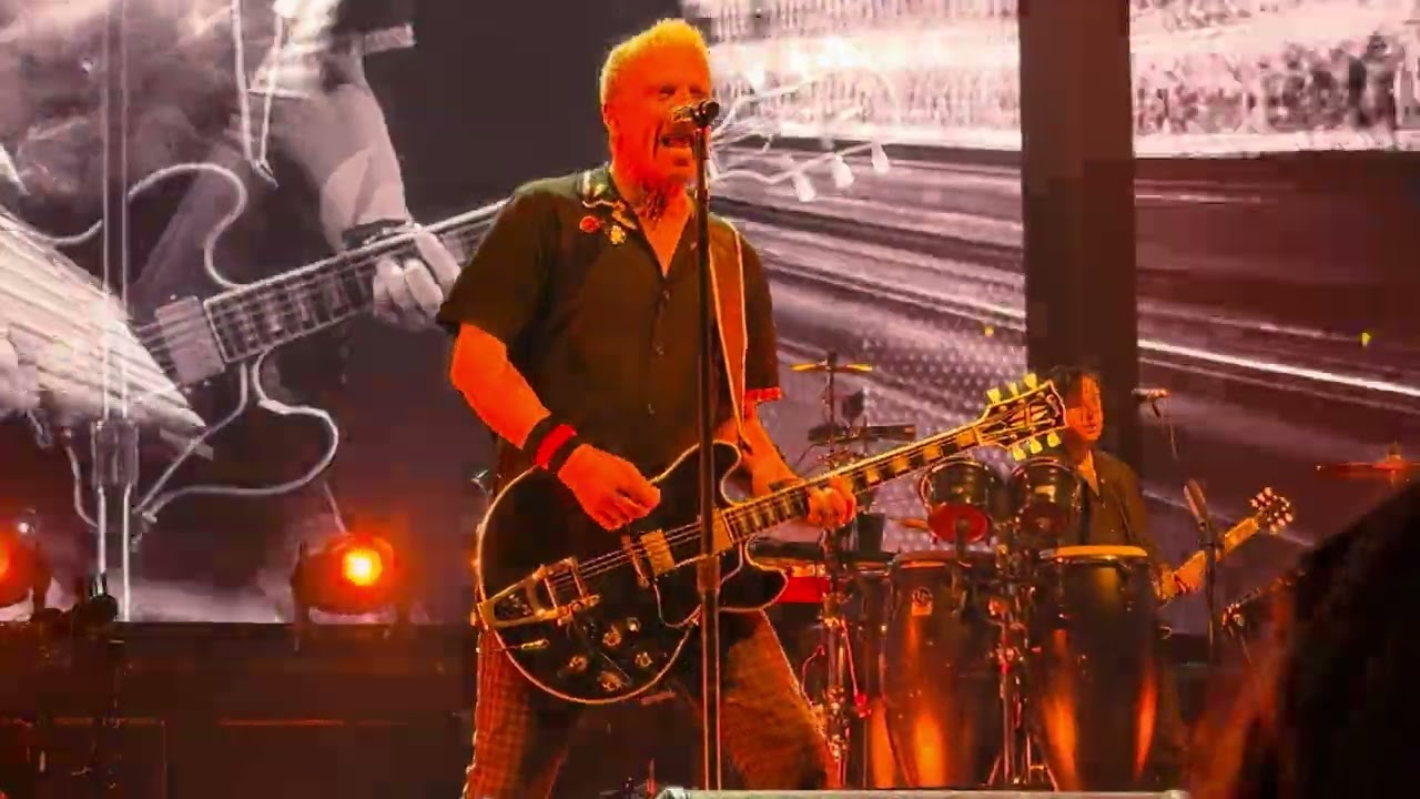 The Offspring - Gotta Get Away + drum solo - TD Coliseum, Hamilton (Feb 13, 2026)