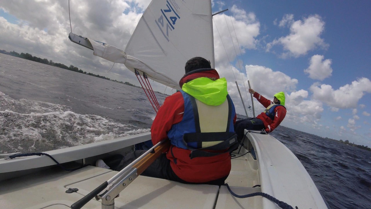 Sailing in the Netherlands 🇳🇱 | Westeinderplas & Randmeer Adventure in 15&ndash;25 Knot Winds