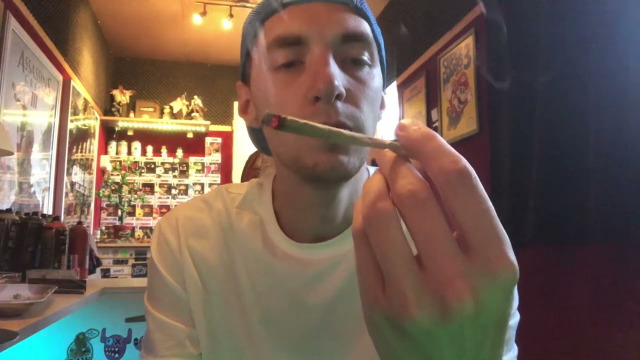 Blood Orange Tangie (Easy Times) Strain Review