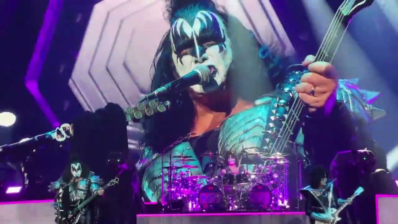 Kiss Live in Brussels 2023 The End of The Road Tour