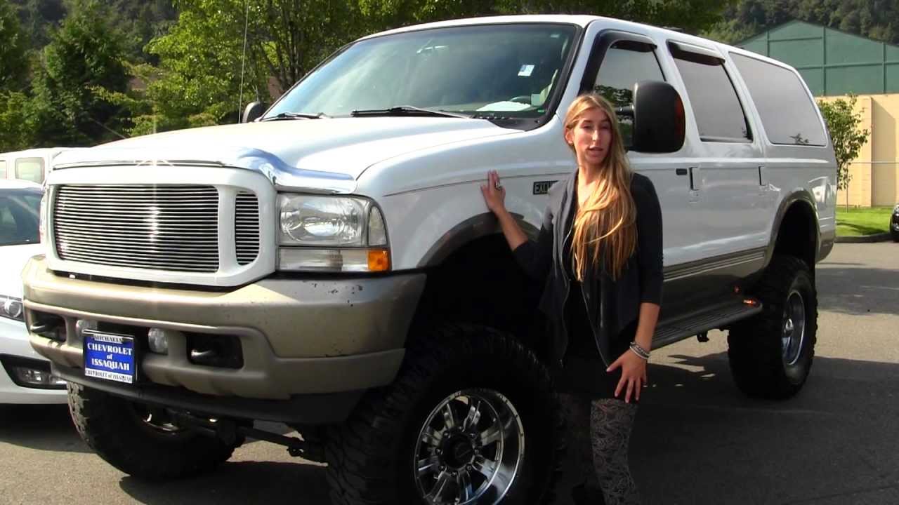 Virtual Walk Around Tour of a 2004 Ford Excursion Eddie Bauer Lifted at Michaels Chevrolet of Issaqu