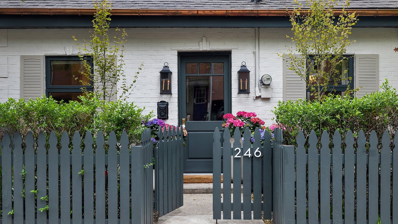 246 Ontario Street, Toronto, ON
