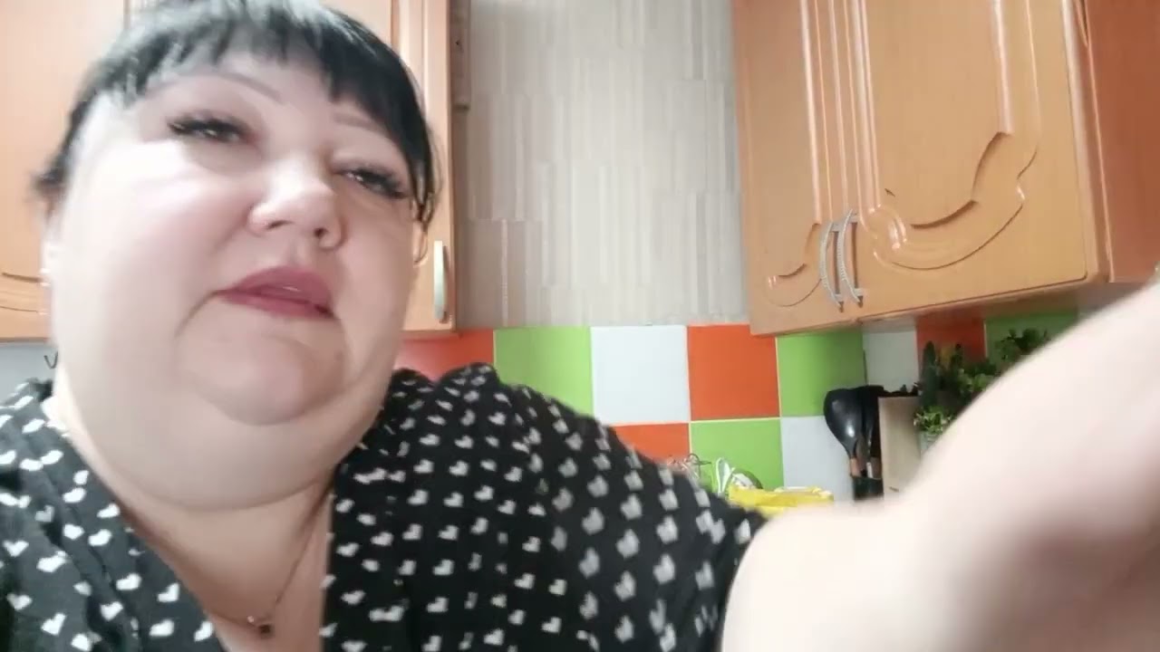 Немного поболтали, и завтрак в месте с вами👍
