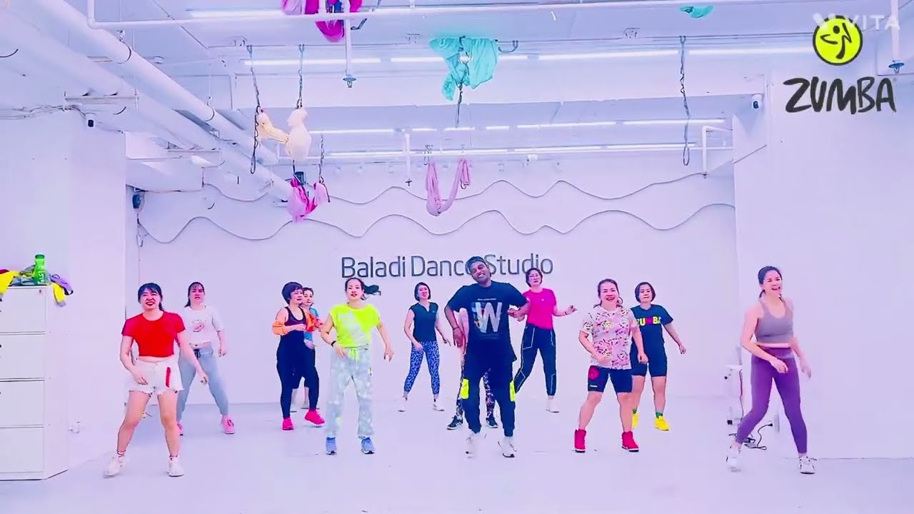 Zin 103 VOLUME zumba  tropical fusion - cola- dance workout - coreografia