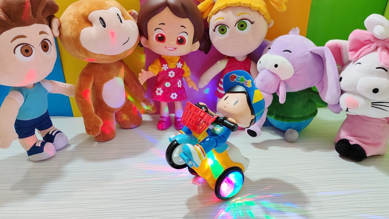 Pepee'nin Bisiklet Gösterisi... Niloya, Kukuli, Kral Şakir, Pepee 🚴👏🎊