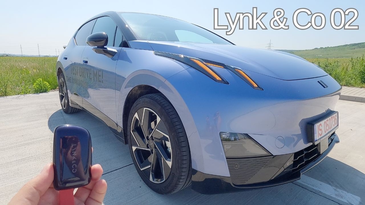 Lynk & Co 02 2025 (Electric 272 hp) POV Test Drive & Review