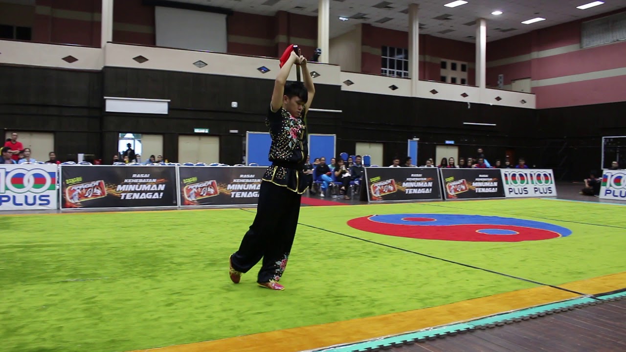 刀术 男子组 第一名 Broadsword Male Category 1st Place - 邱伟豪 Koo Wei How