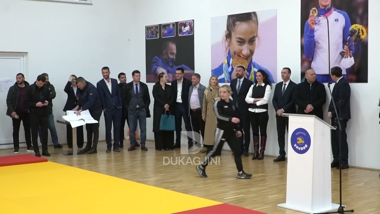Në Pejë është vënë gurthemeli për zgjerimin e Qendrës Nacionale të Xhudos, projekt ky me...