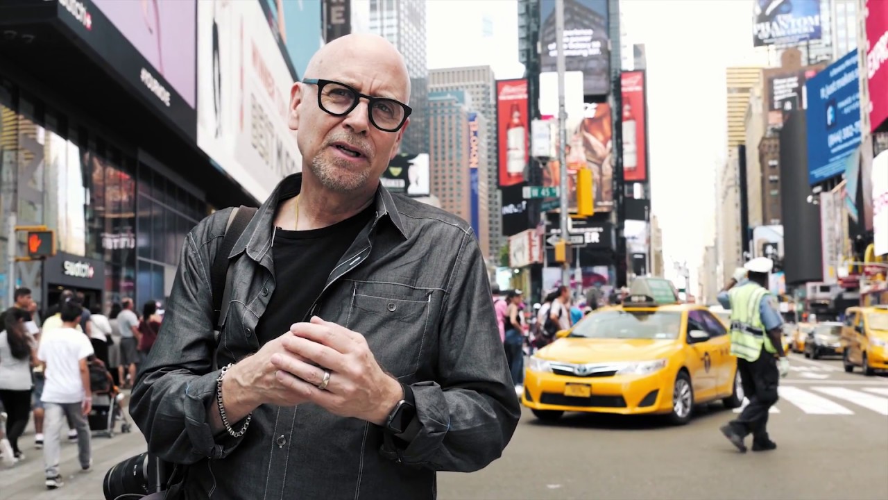 Doug Menuez on the Leica SL's Revolutionary Eye-Res Viewfinder