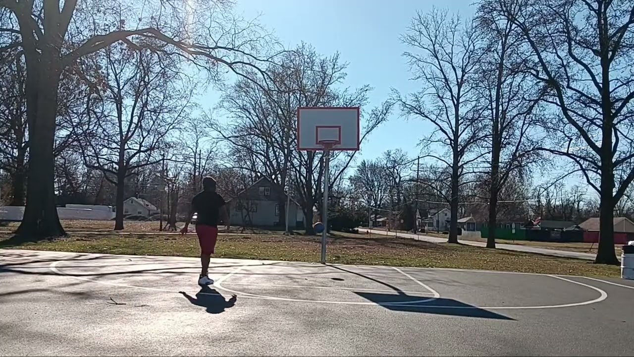 Work on mid range from wing and corner in Alton,IL.