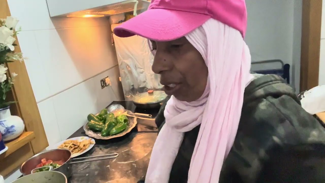 سأريك يوما معي في المنزل والعمل