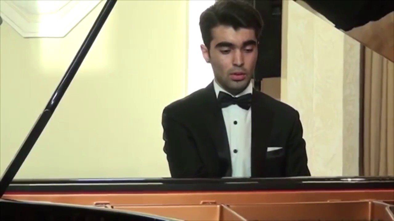 Vurghun Vakilov: Rachmaninoff - Variations on a Theme of Corelli, op.42