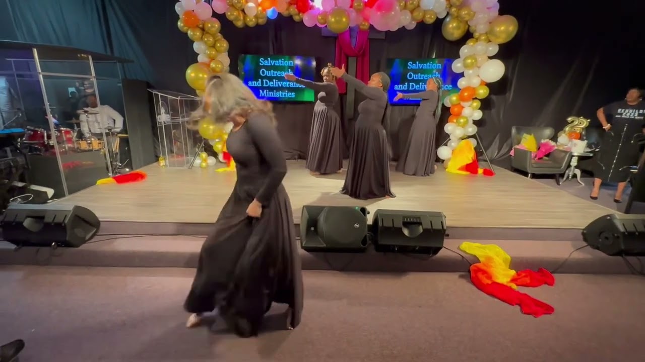 Jehovah Jireh Praise Dance- Radical Praise Dance Ministry