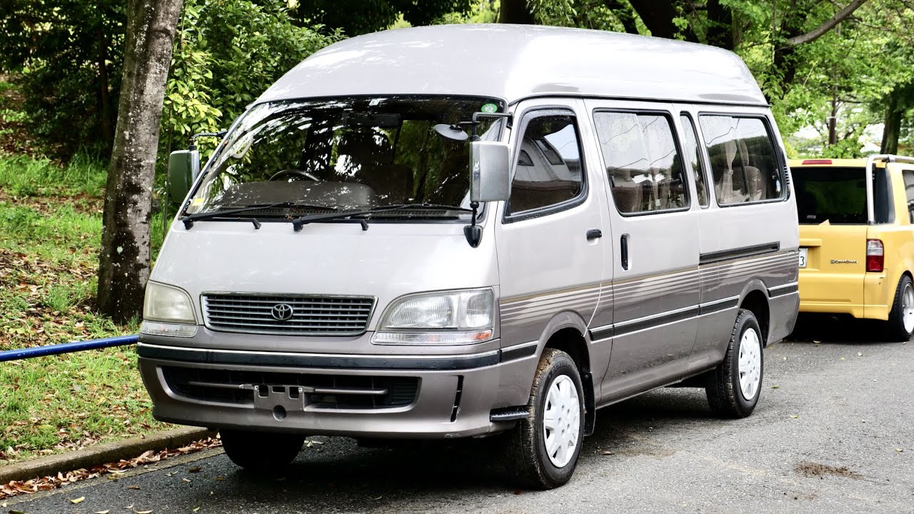 1997 Toyota Hiace Grand Cabin 10 Seater Diesel (Canada Import) Japan Auction Purchase Review