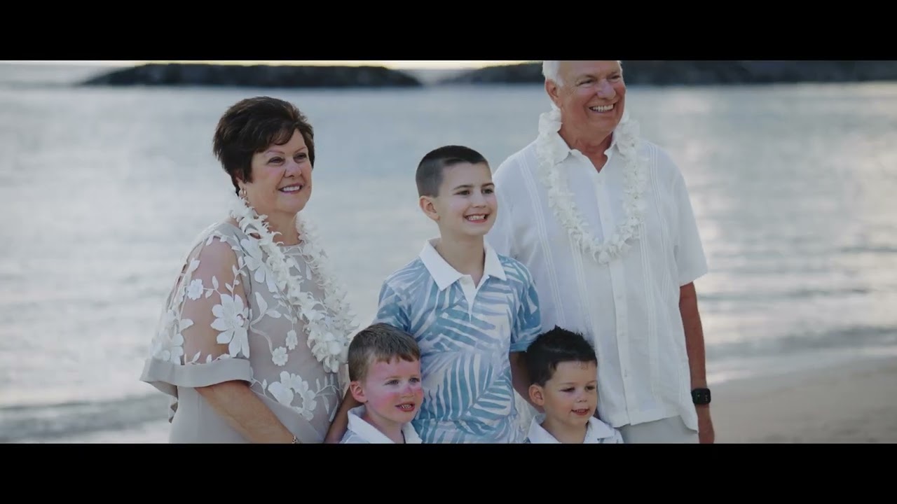 Oahu Vow Renewal at Magic Island | Weddings of Hawaii
