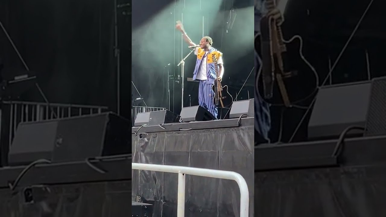 Ezé Wendtoin mit «Ratz-Fatz» am Rudolstadt Festival 2022