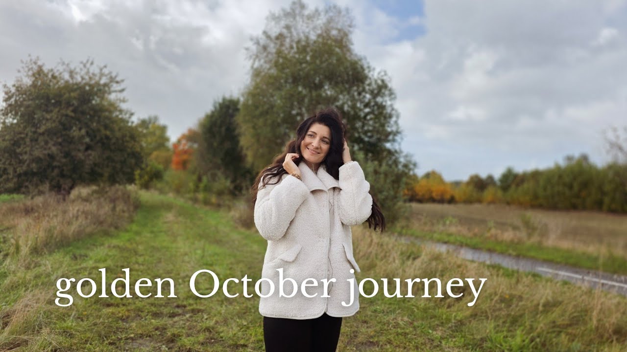 🍂Escaping into Autumn | Mushroom Foraging, Forest Walk & Small Town Calm