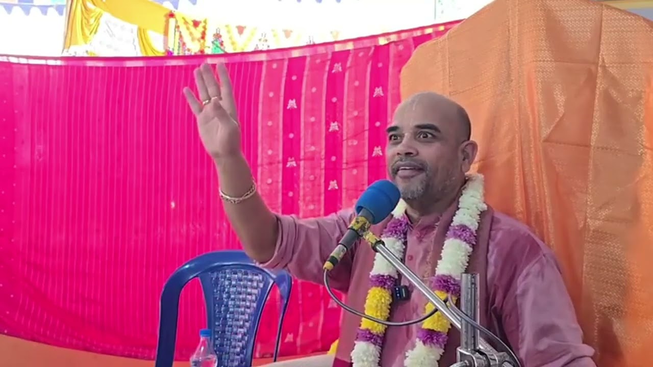 భక్తుడి కోసం దేవుడు కూడా సేవకుడే! | Heart Touching Pravachan by Sri Satya Gopinath Das
