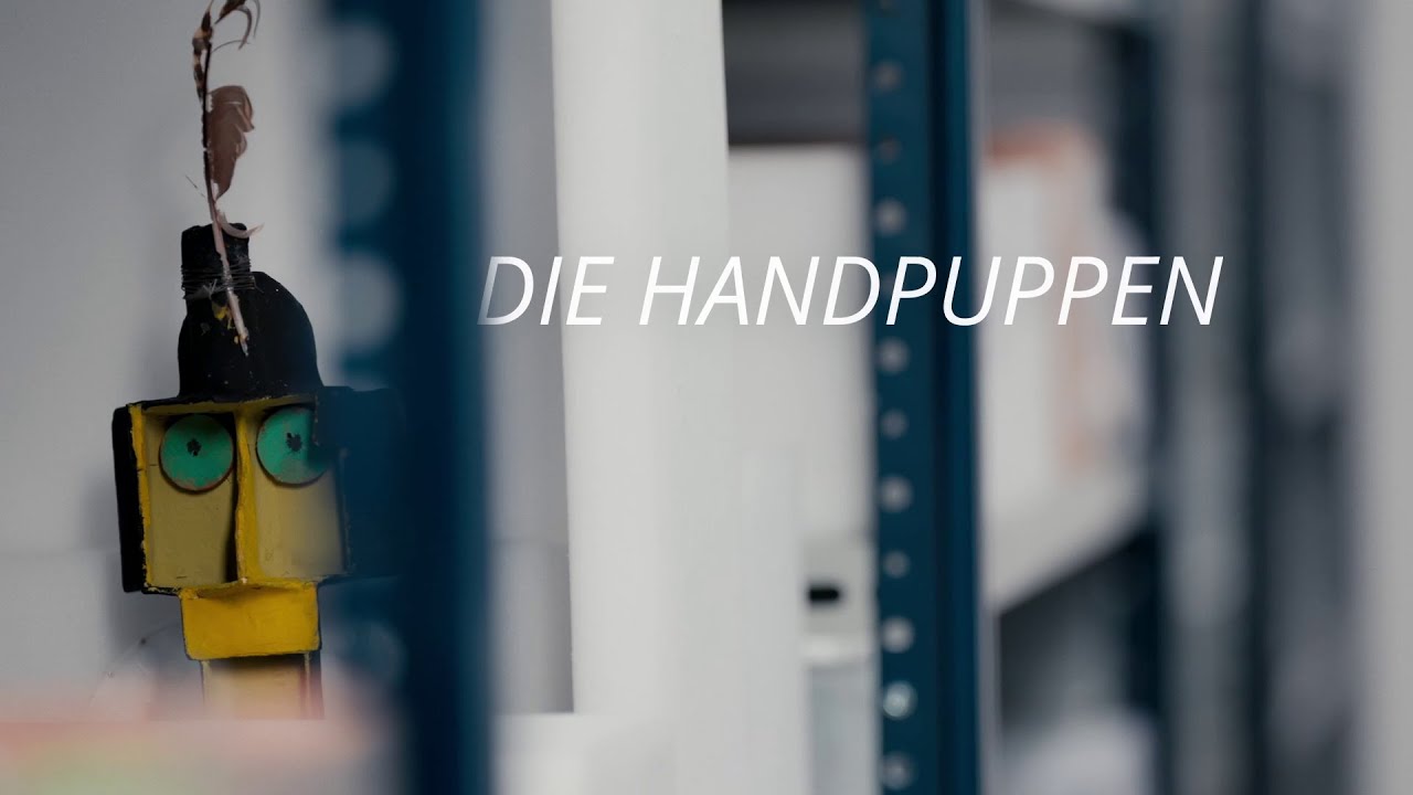 Unpacking Klee: Handpuppen