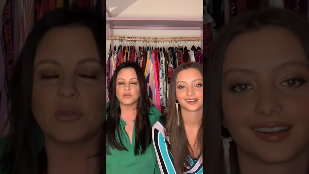 Sara Evans - Closet Chaos with Martina McBride