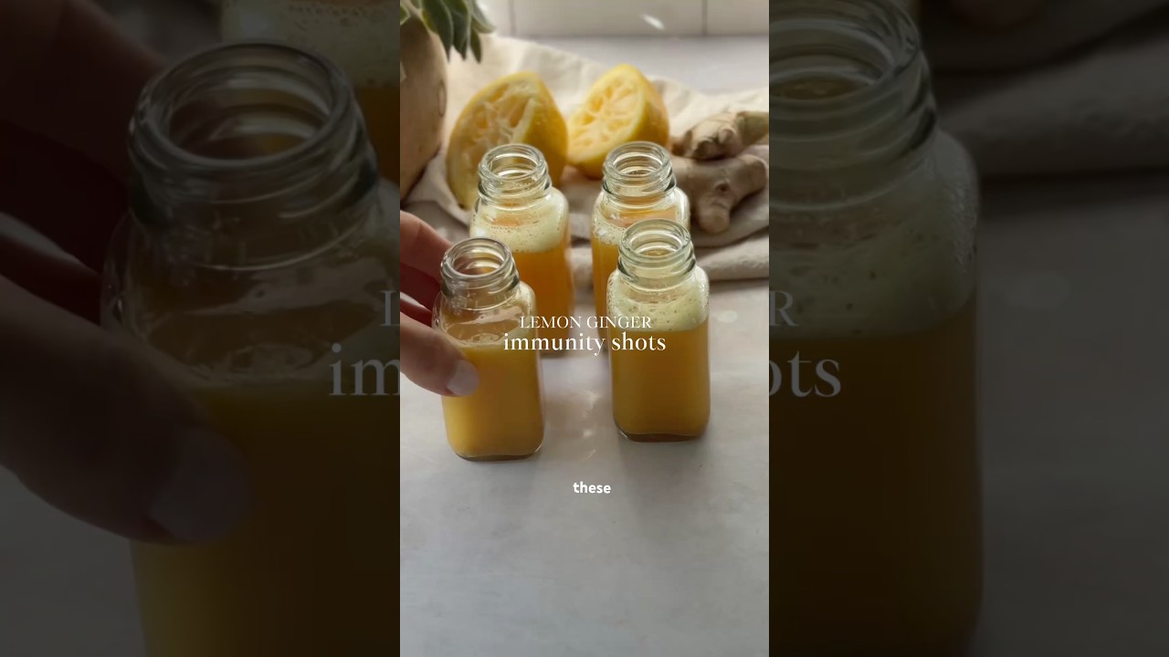Lemon ginger juice shots for gut health and immune health 👌🏻recipe below ⬇️ enjoy 😊 #juicerecipe