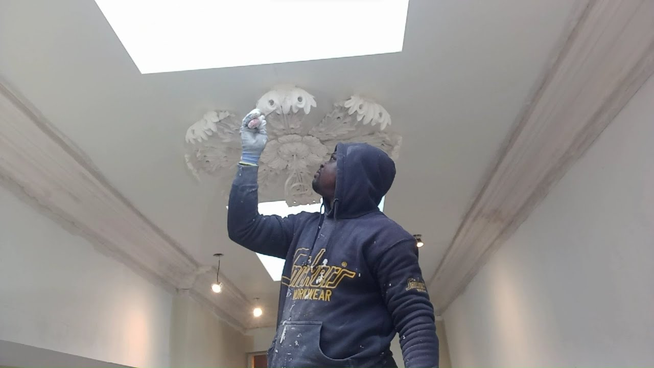 CENTREPIECE AND CORNICE MADE AND FITTED