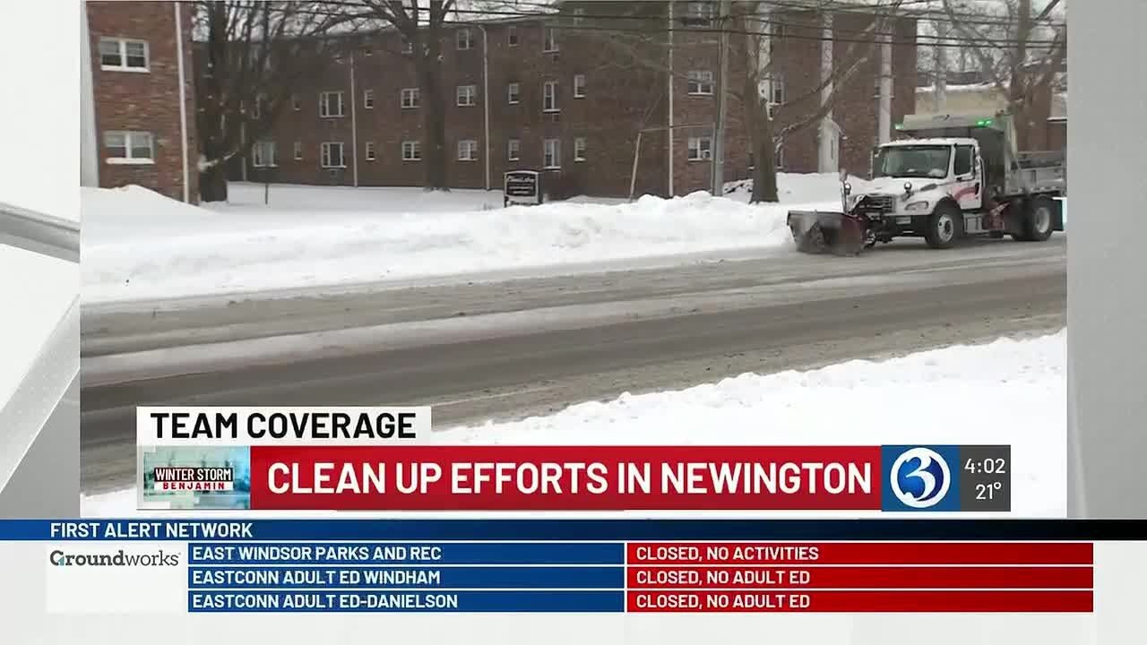 Hundreds of snowplows continue clearing Connecticut roads after Winter Storm Benjamin