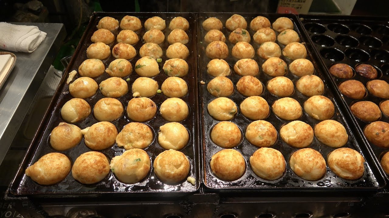 大阪のたこ焼き　プロが焼くたこ焼き(千客万来まねきだこ)　Delicious Takoyaki of Osaka Shinsaibashi　大阪心斎桥的美味章鱼烧烤