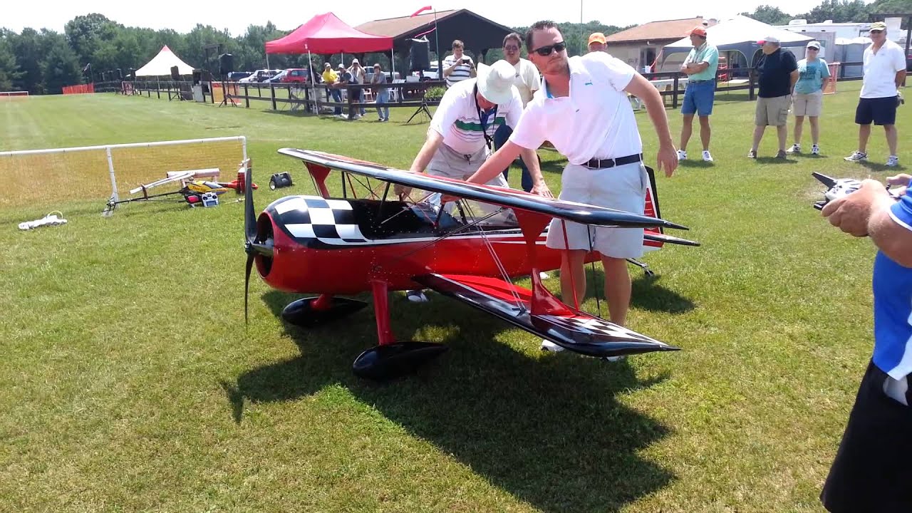 Pitts Model 12 50% with Moki 400 radial
