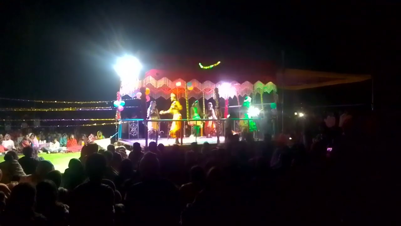 फुलपदर मेला में बोदल का नाट सुपर ग्रुप डांस