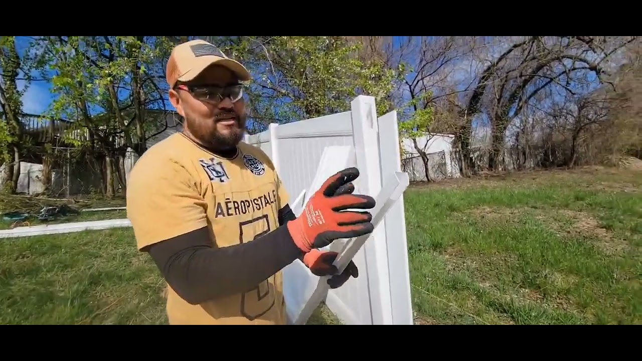 el secreto nunca contado . del  vinyl fence/ cerco de plastico.