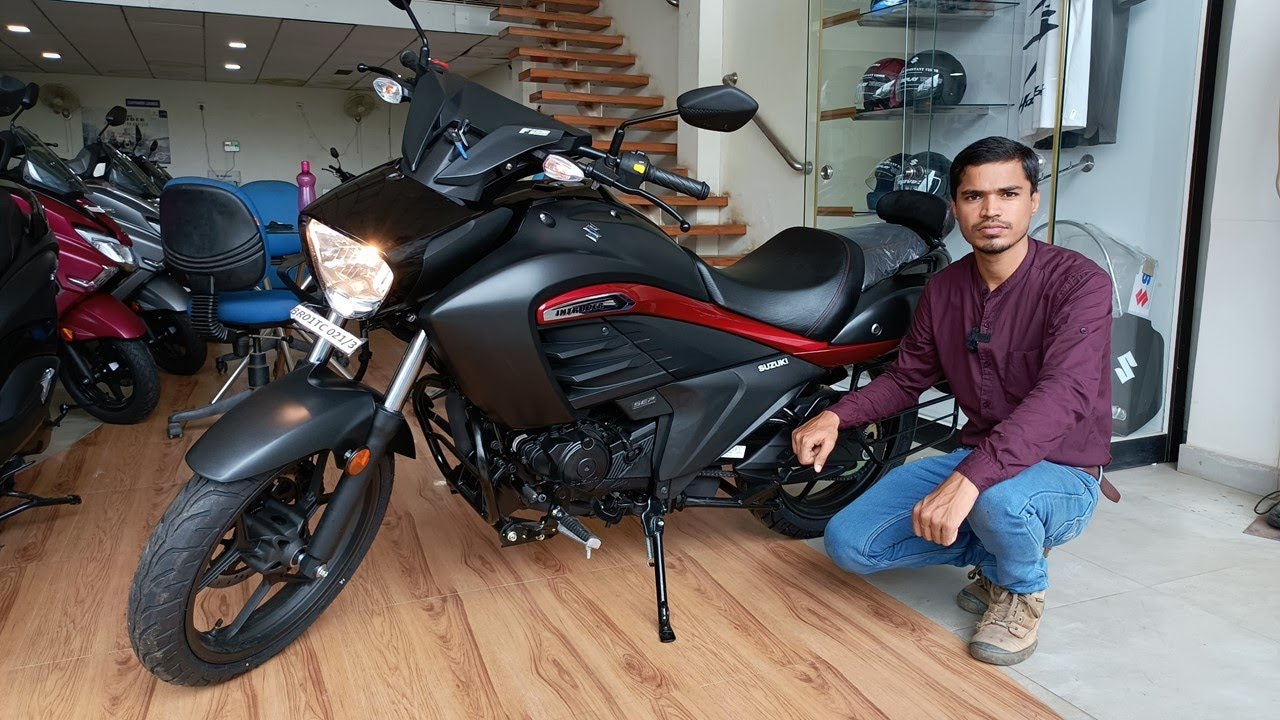 Suzuki Intruder 155 BS6 Black Detailed Review