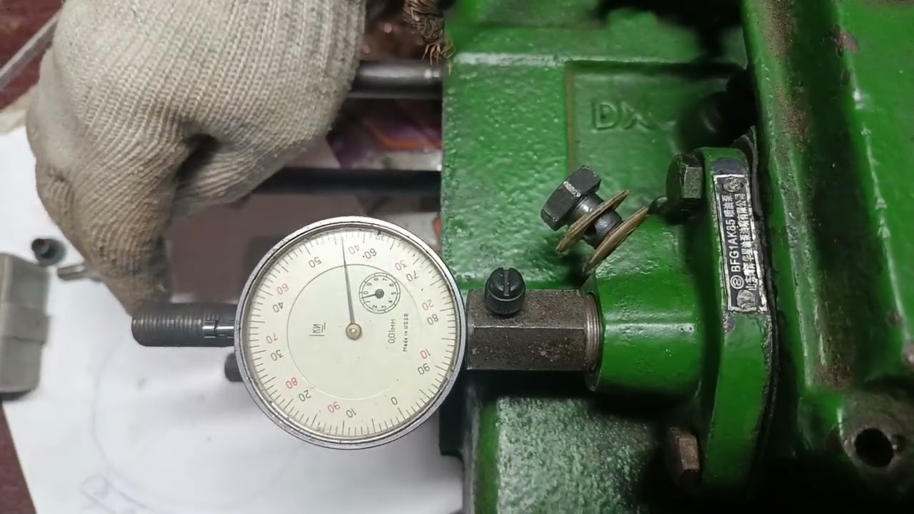 Як встановити вприск на двигуні мотоблока r195 за допомогою індикатора стрілочного типу. 