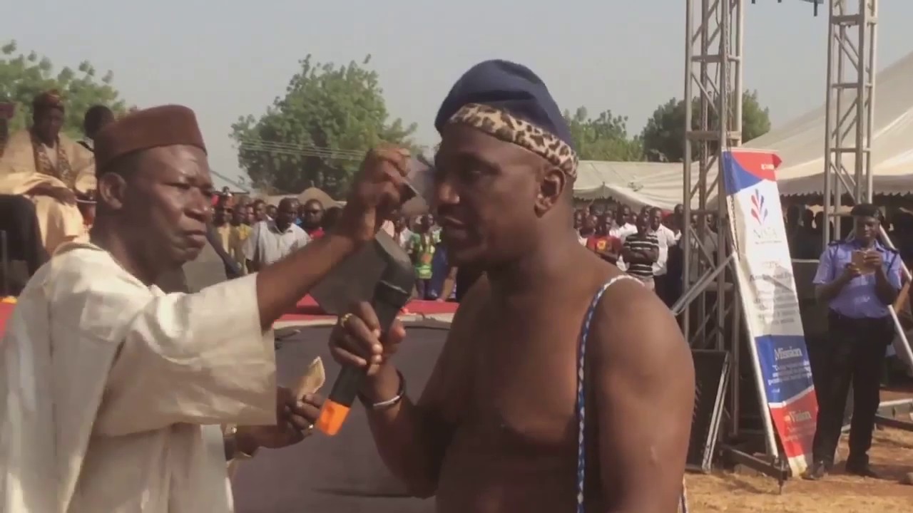 Sports minister Barrister Solomon Dalung causes stir with attire at Tarok carnival