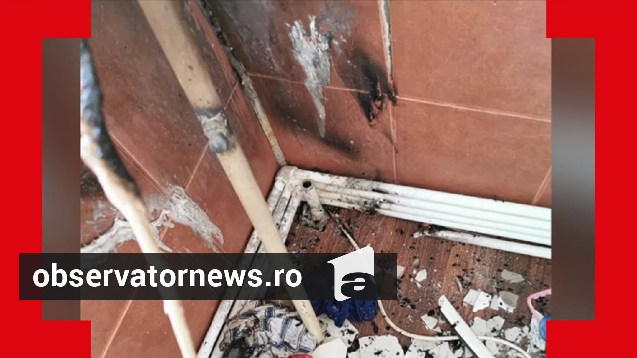 Un meseriaş din Galaţi a confundat ţeava de apa cu cea gaze și provocat o explozie
