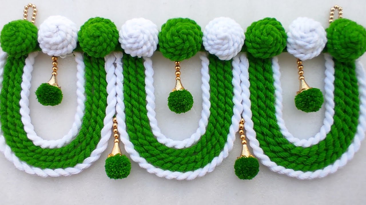 EASY WOOLEN DOOR HANGING TORAN | DIY WOOLEN TORAN MAKING | DOOR HANGING CRAFT IDEAS | NAVRATRI TORAN
