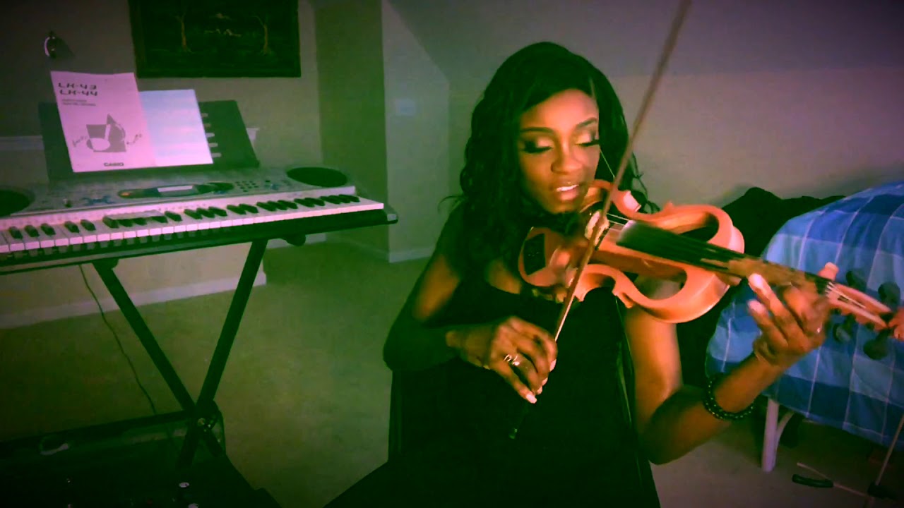 Gorillaz - Melancholy Hill Loop Violin Cover by Joya Bravo