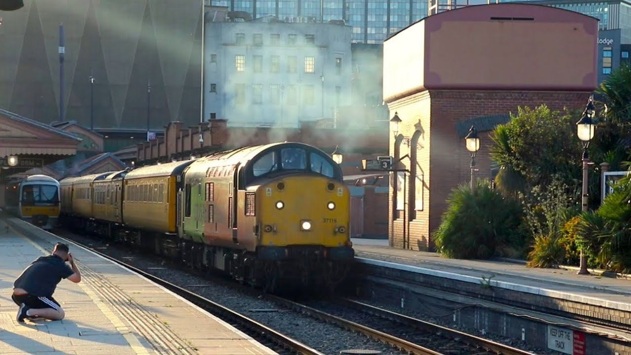 Rare 37&rsquo;s to stop in moor street! - 37116 & 37607 - 1Q48- Derby RTC - Derby RTC - 06/08/24 - 4K