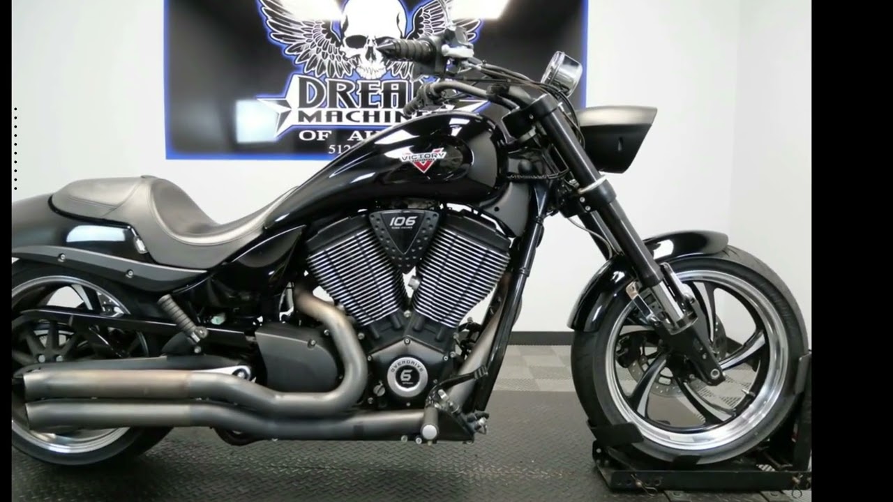 2015 Victory Motorcycles&reg; Hammer 8-Ball&reg; Gloss Black  - A...