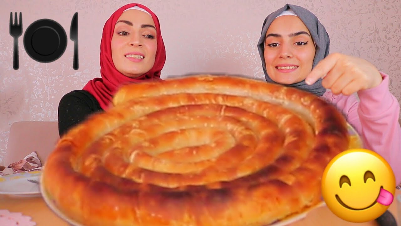 أكلنا أكبر صينية بوراك تركية😋اختنقت بسببها