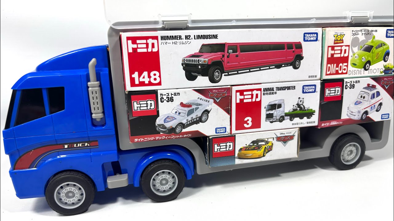 トミカ☆はたらくくるまのミニカーを開封してコンボイへ収納します☆ unbox the Tomica miniature cars and store them in the convoy