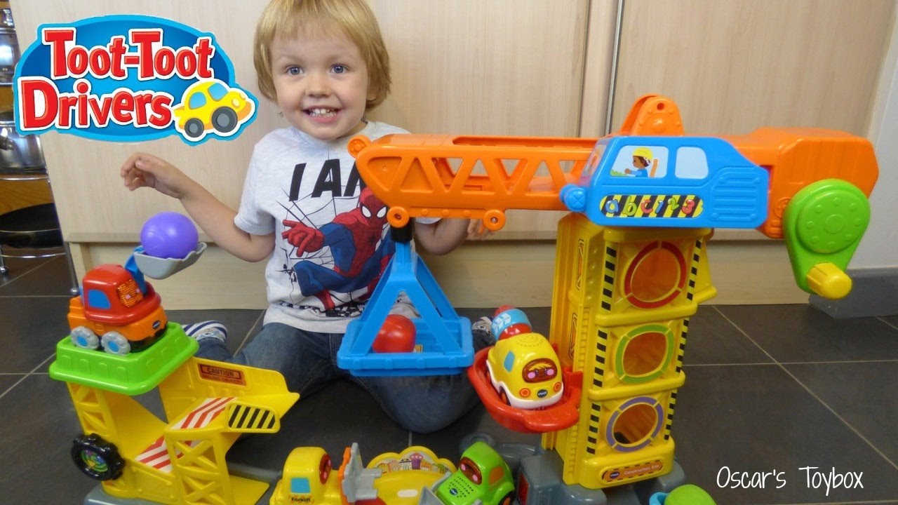 Playing with the Vtech Toot-Toot Drivers Construction Site - Oscar's Toybox